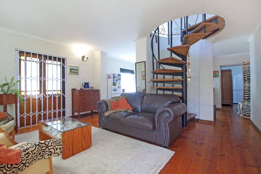 4 Bedroom Property for Sale in Kommetjie Western Cape